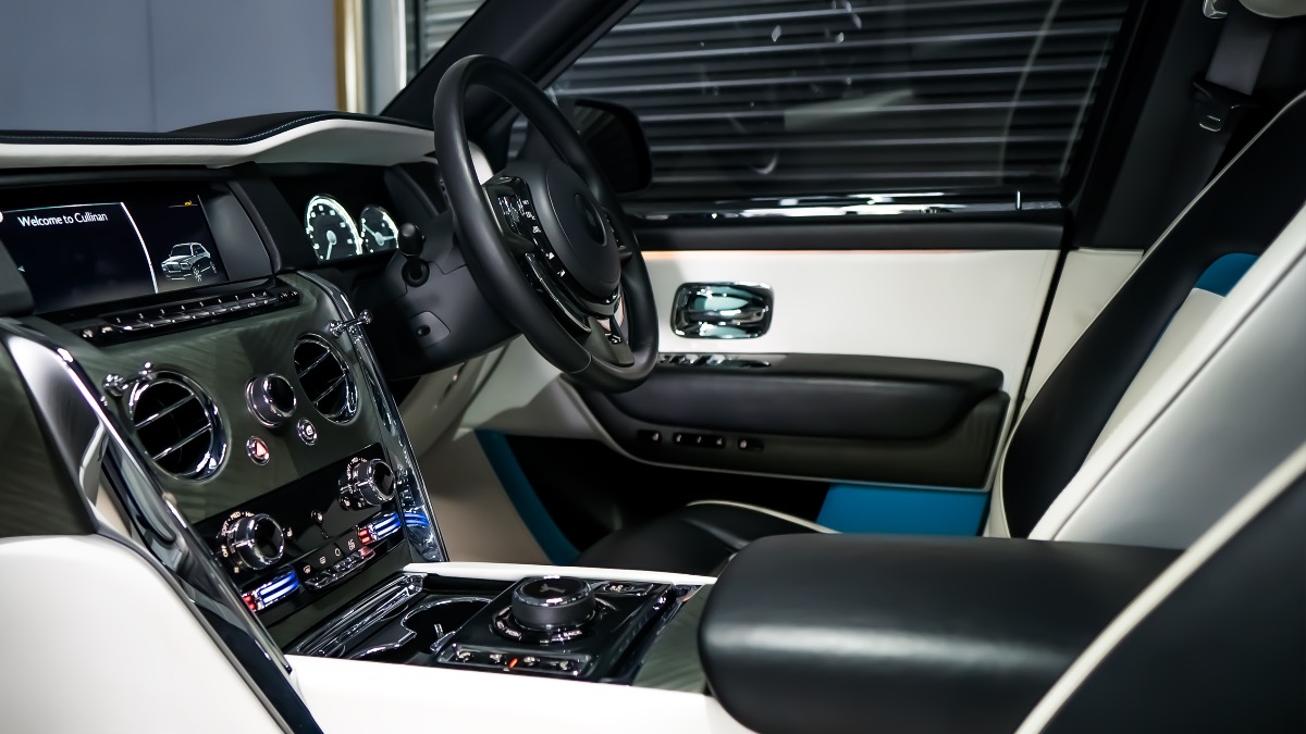 2021 Rolls-Royce Cullinan Image 7